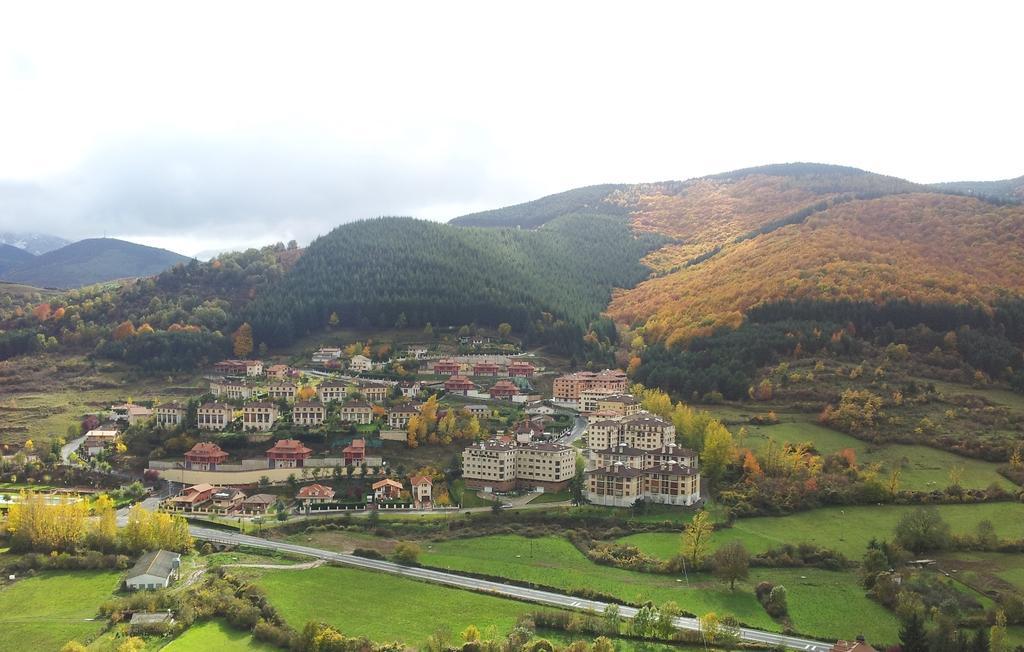 Apartamentos Turisticos Real Valle Ezcaray Zorraquín Exteriér fotografie